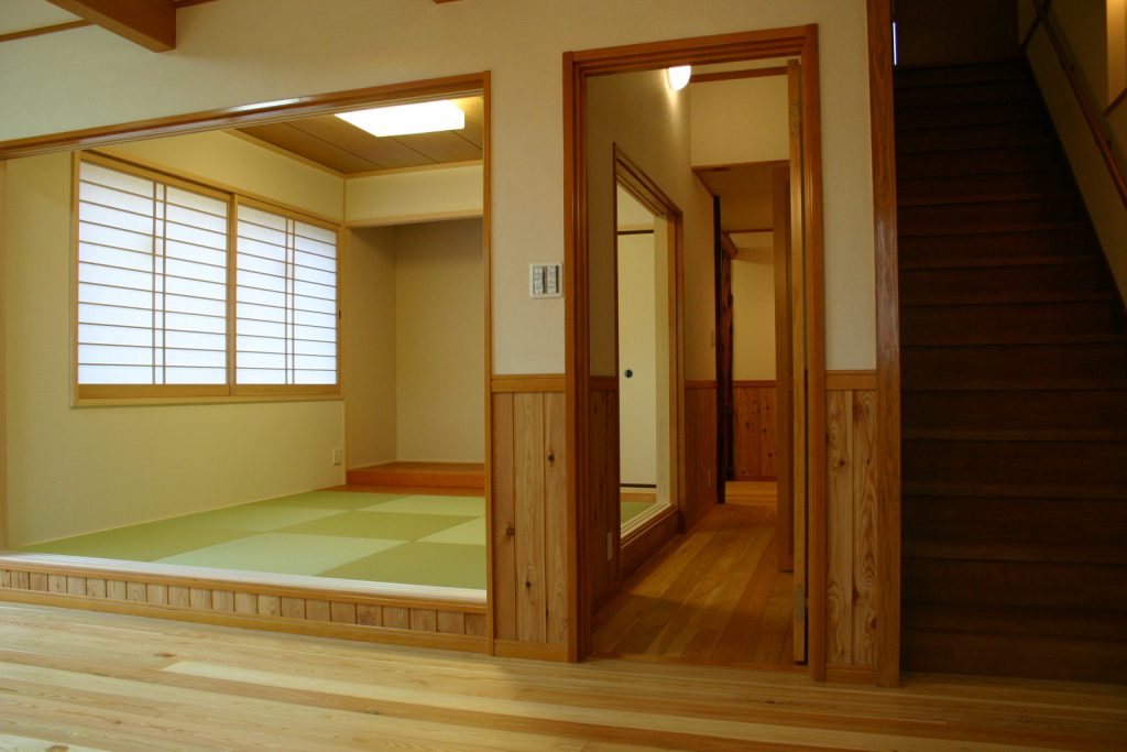 縁無し畳の和室