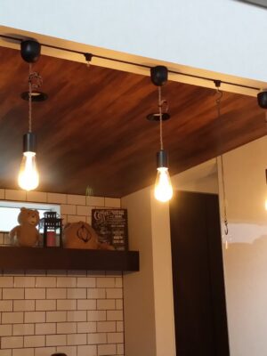 cafeのような照明2