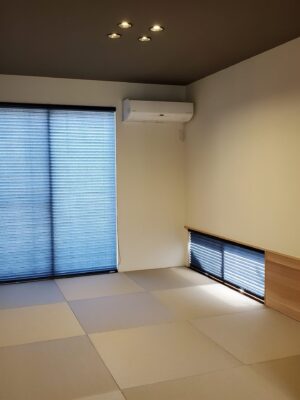 非日常的な空間の家のお洒落な和室 非日常的な空間の家のお洒落な和室
